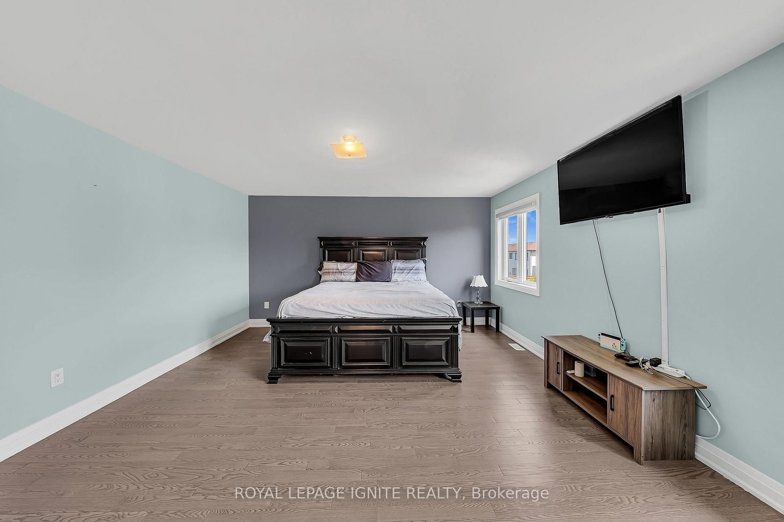 11 Larkin Lane • Clarington, ON photo 29
