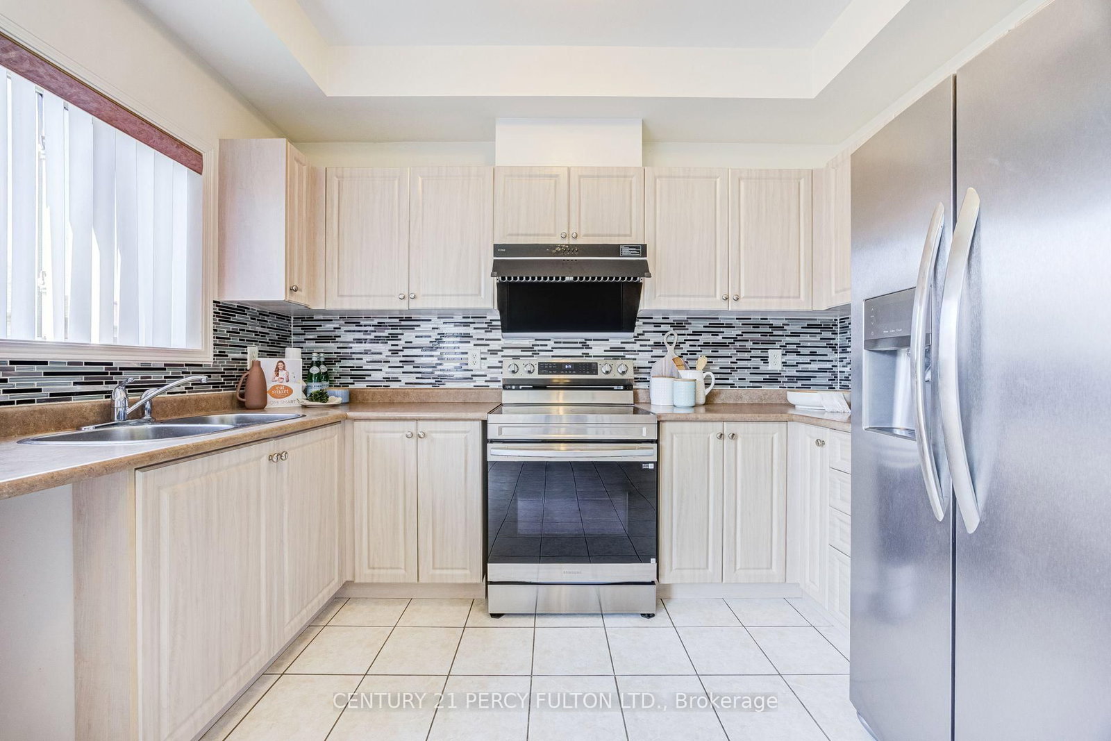 1532 Hummingbird Court • Pickering, ON photo 21