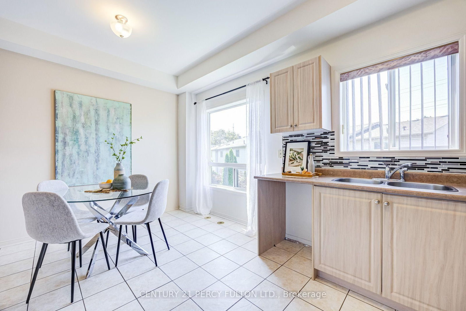 1532 Hummingbird Court • Pickering, ON photo 25