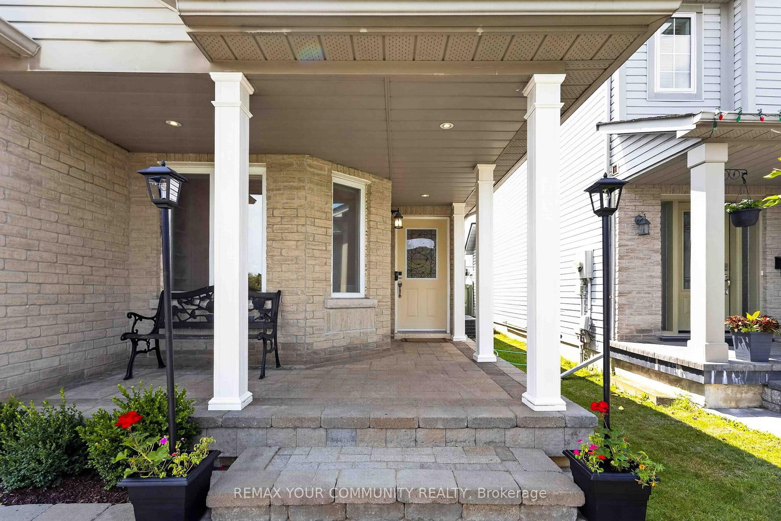 1038 Grandlea Court • Oshawa, ON photo 14