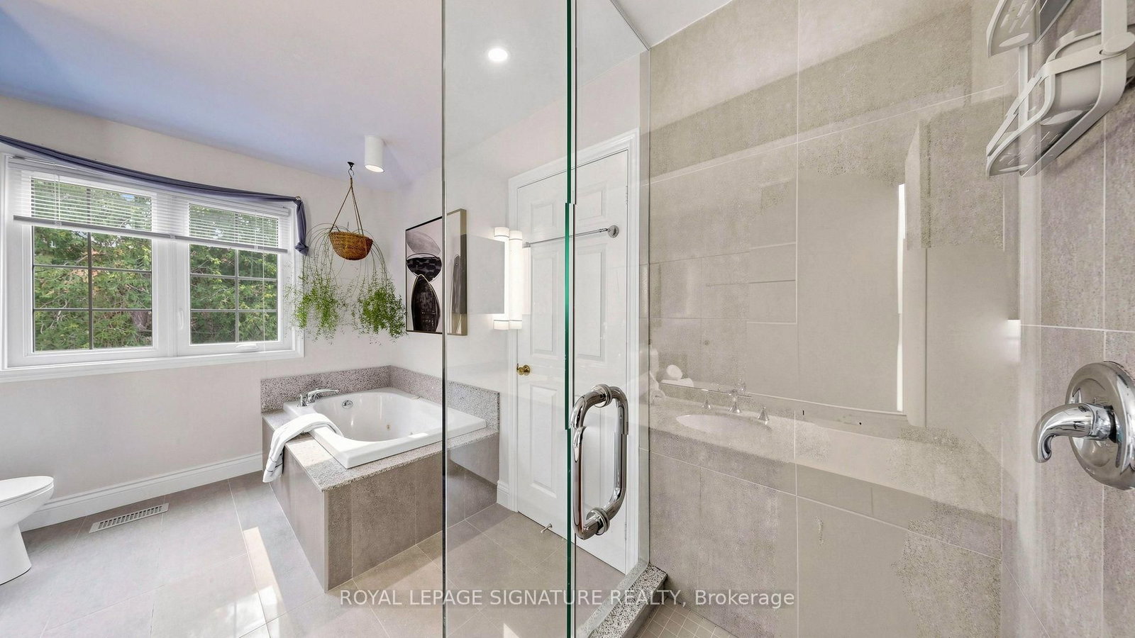 8 Windy Ridge Drive • Toronto, ON photo 36