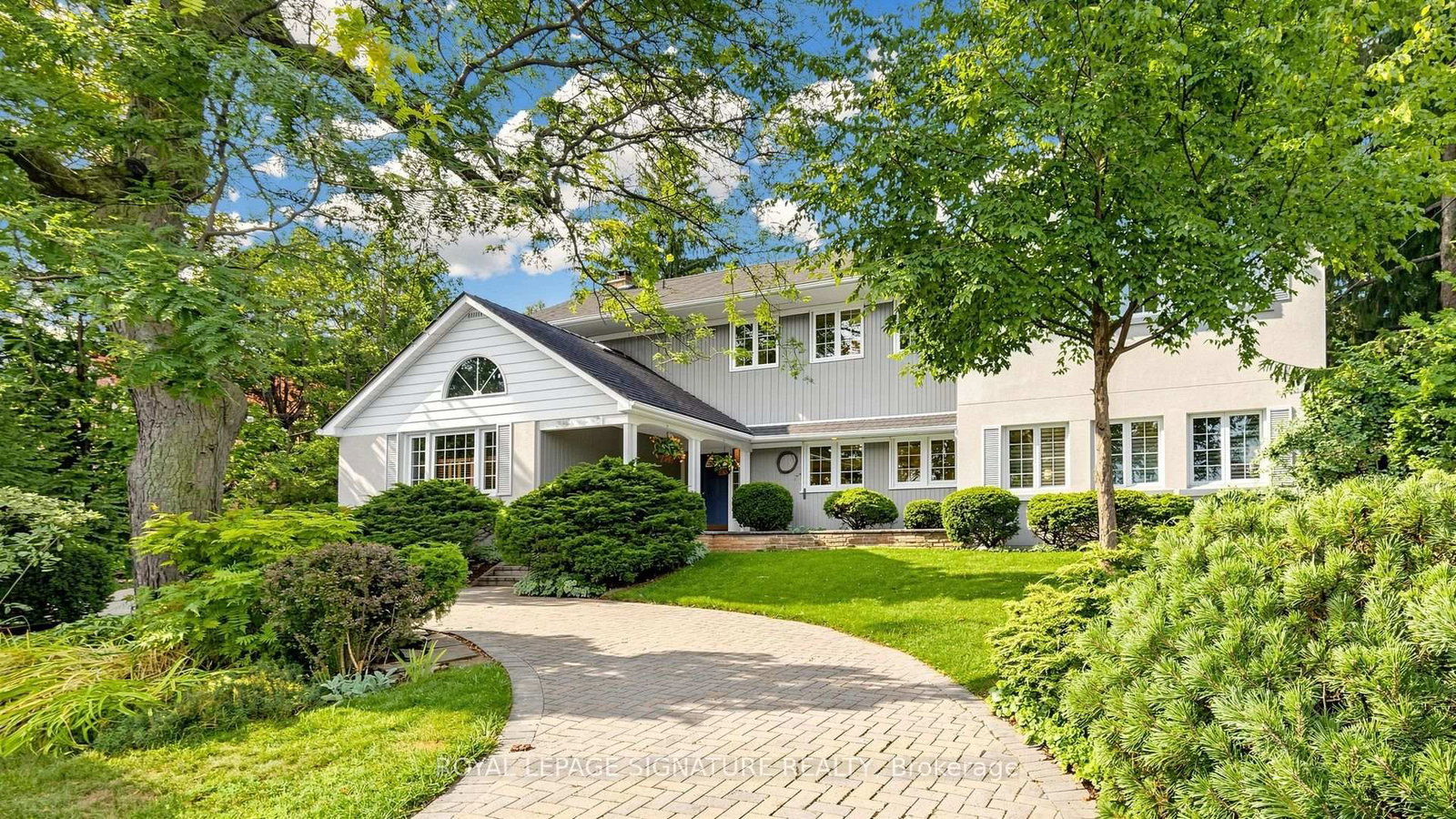 8 Windy Ridge Drive • Toronto, ON photo 6