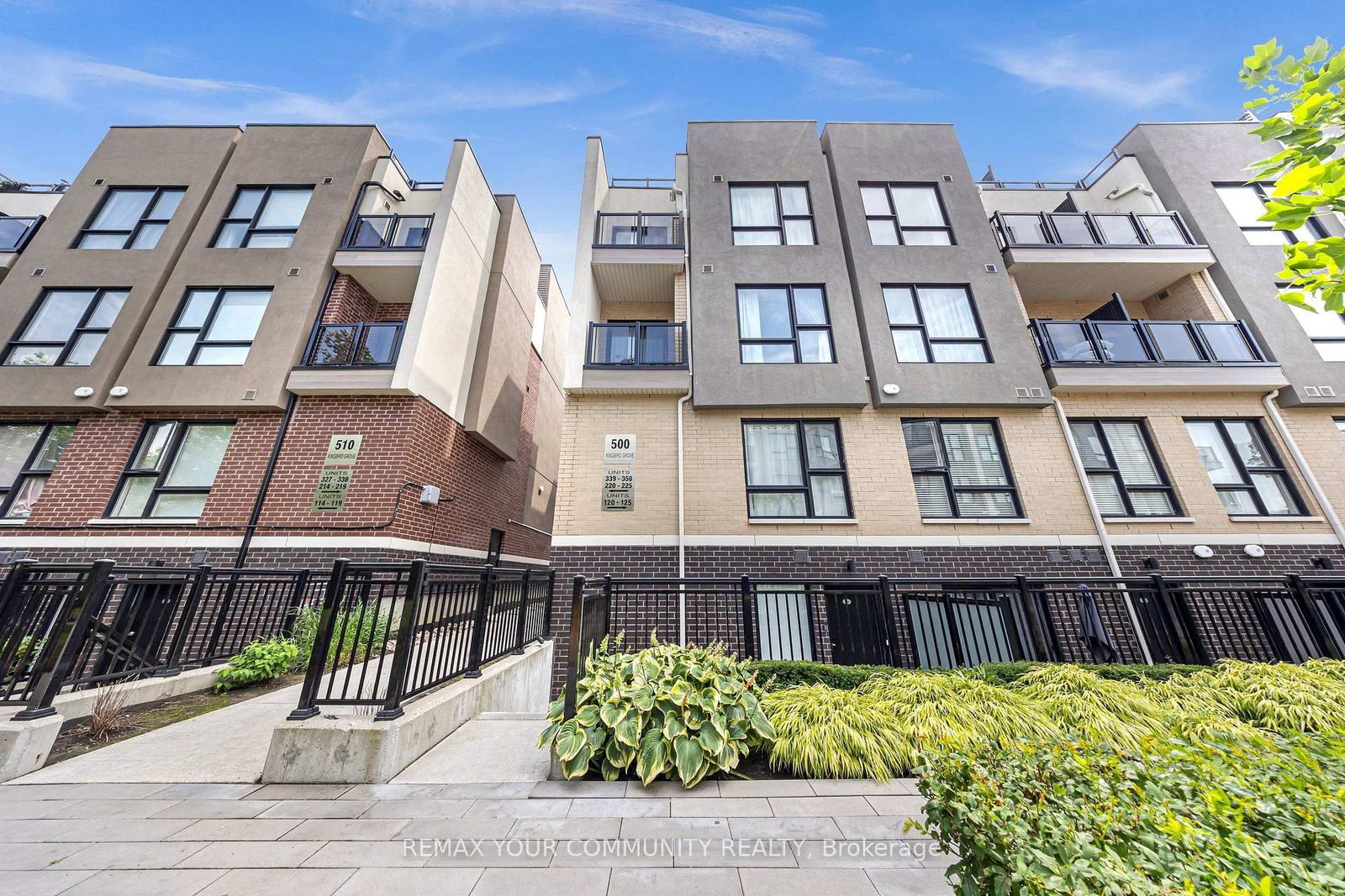 500 Kingbird Grove • #120 • Toronto, ON photo 1