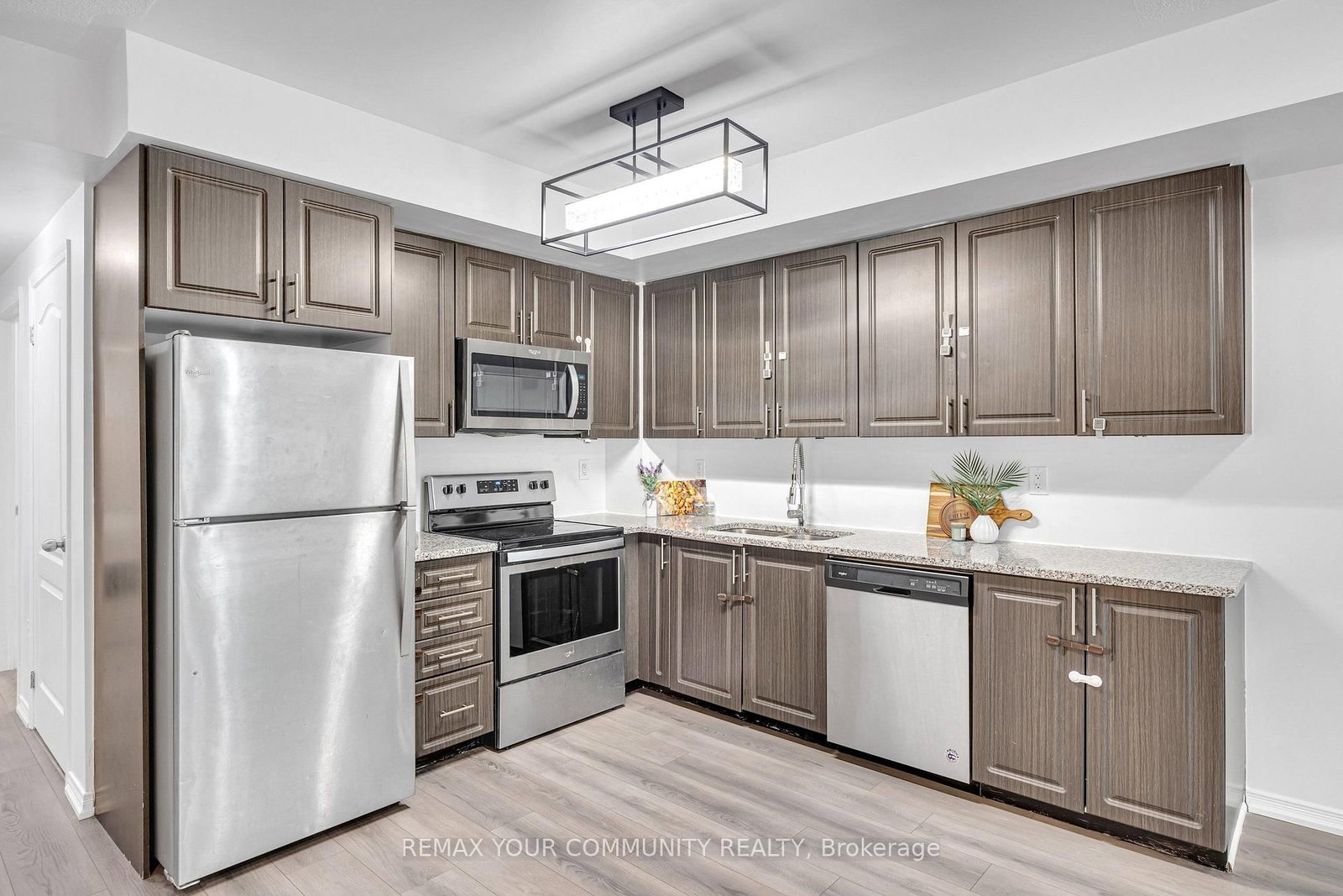 500 Kingbird Grove • #120 • Toronto, ON photo 15