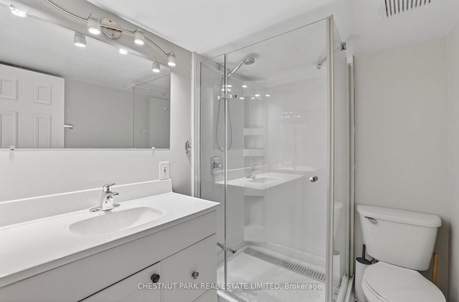 278 Lasalle Avenue • Oshawa, ON photo 17
