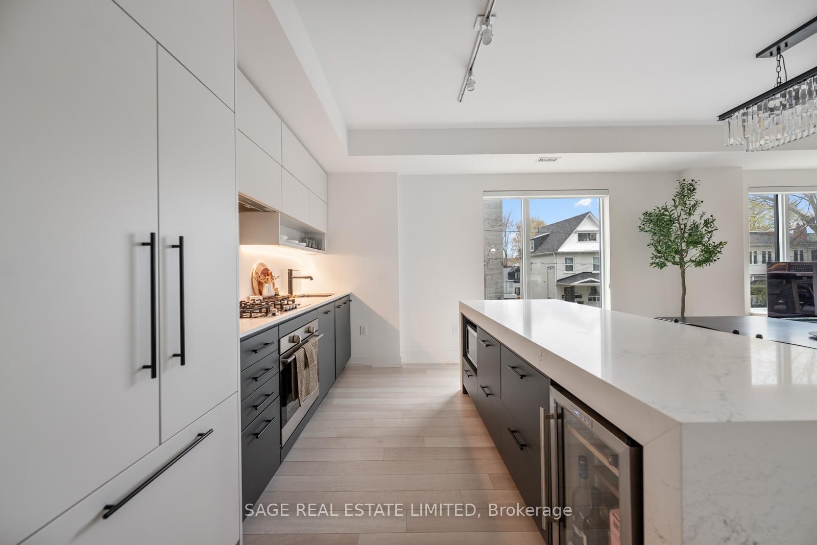 1888 Queen Street E • #206 • Toronto, ON photo 18