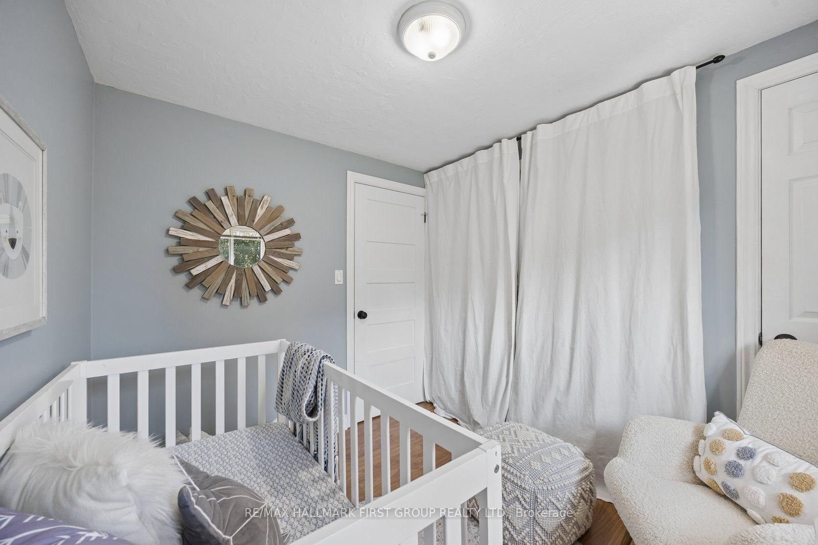 263 Fairlawn Court • Oshawa, ON photo 18