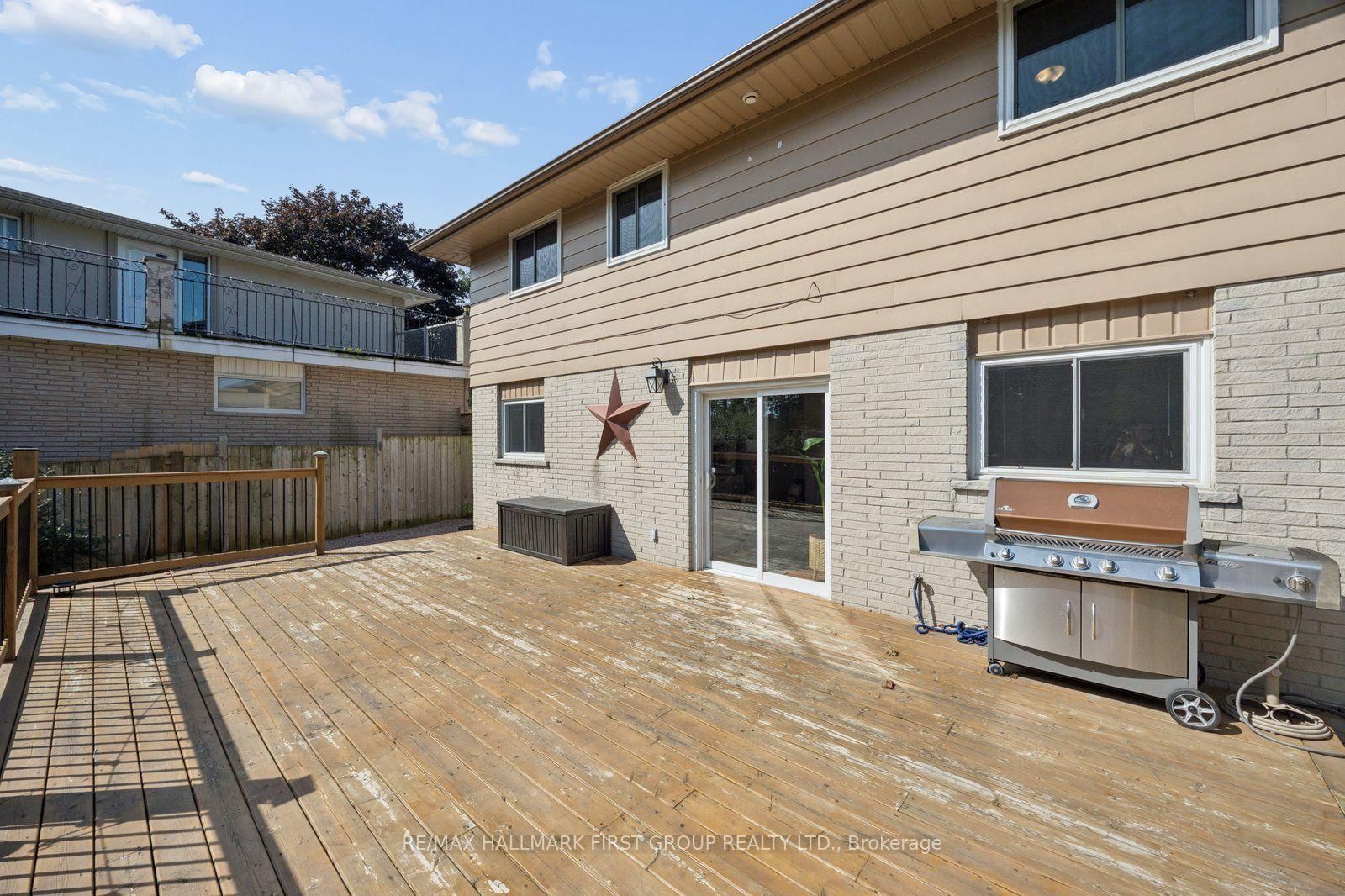 263 Fairlawn Court • Oshawa, ON photo 31