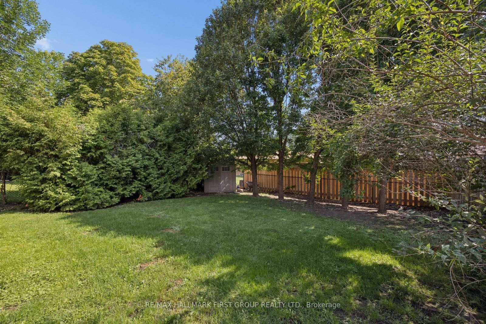 263 Fairlawn Court • Oshawa, ON photo 34