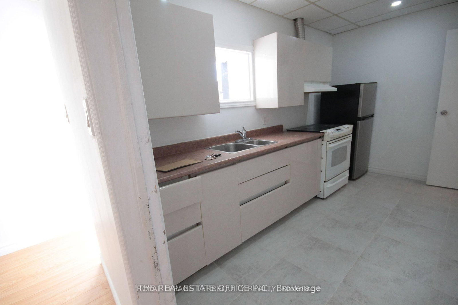 Unit 1 - 2444 Kingston Road, Toronto 4