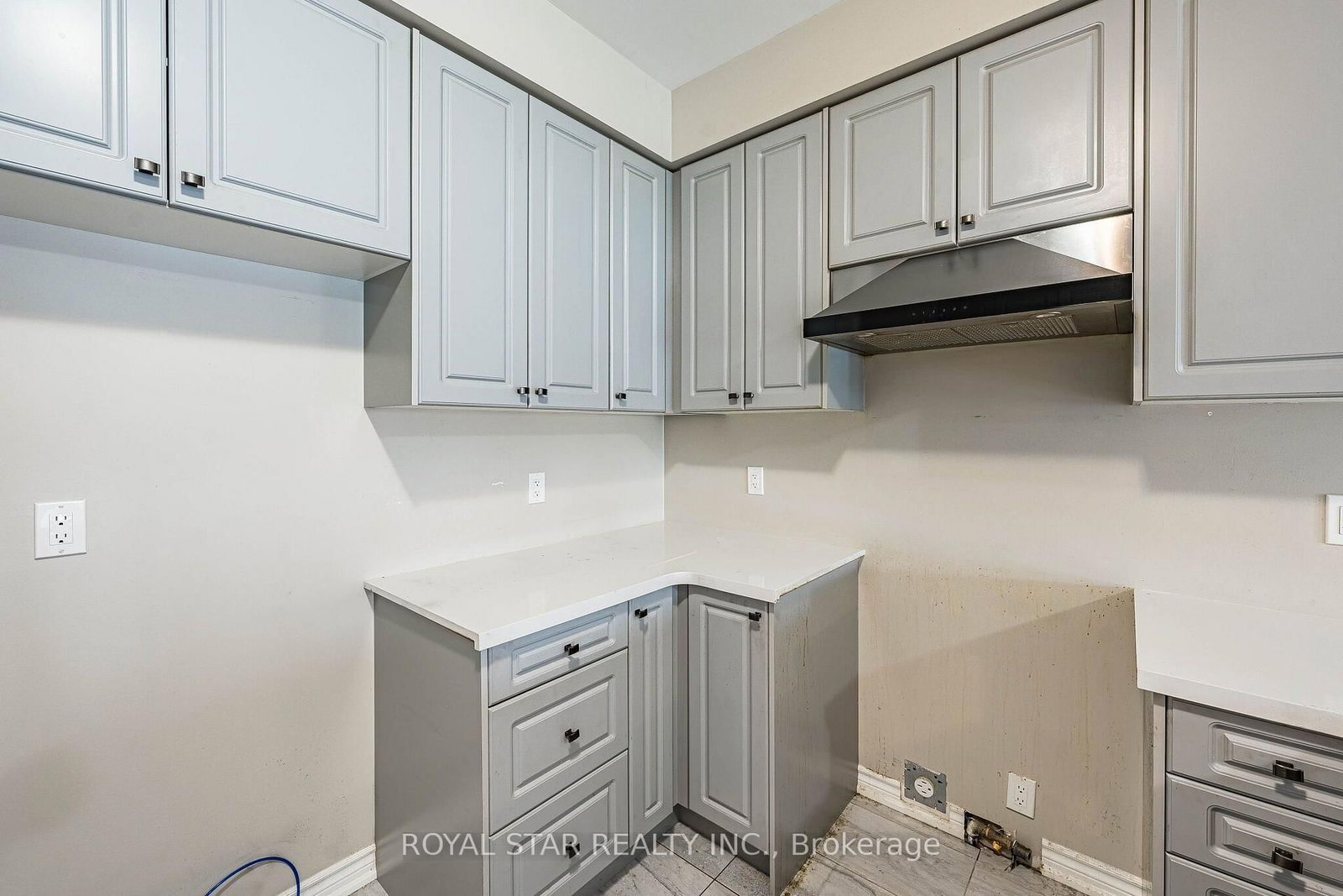 249 Fleetwood Drive • Oshawa, ON photo 16