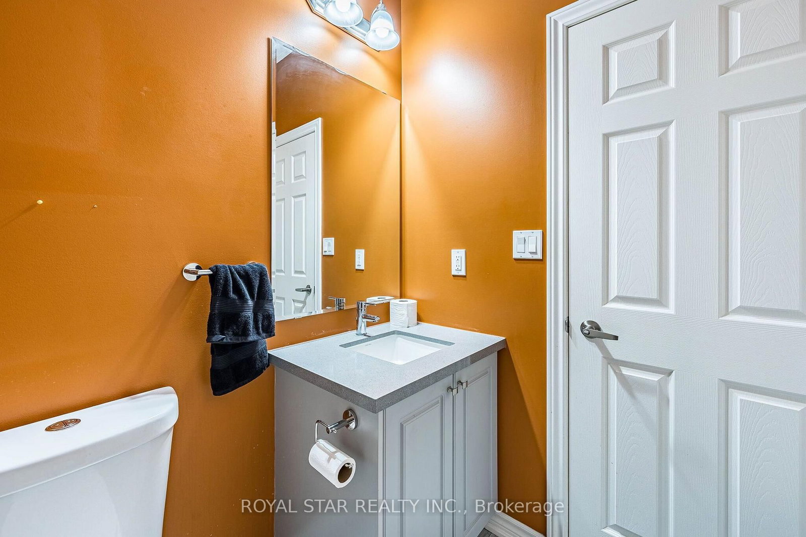 249 Fleetwood Drive • Oshawa, ON photo 40