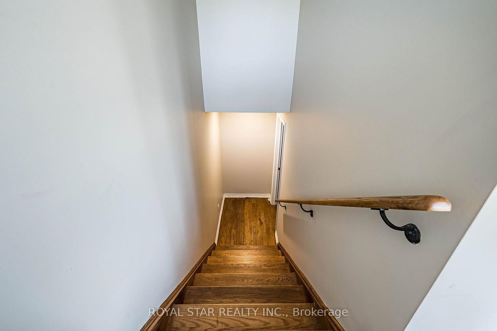 249 Fleetwood Drive • Oshawa, ON photo 41