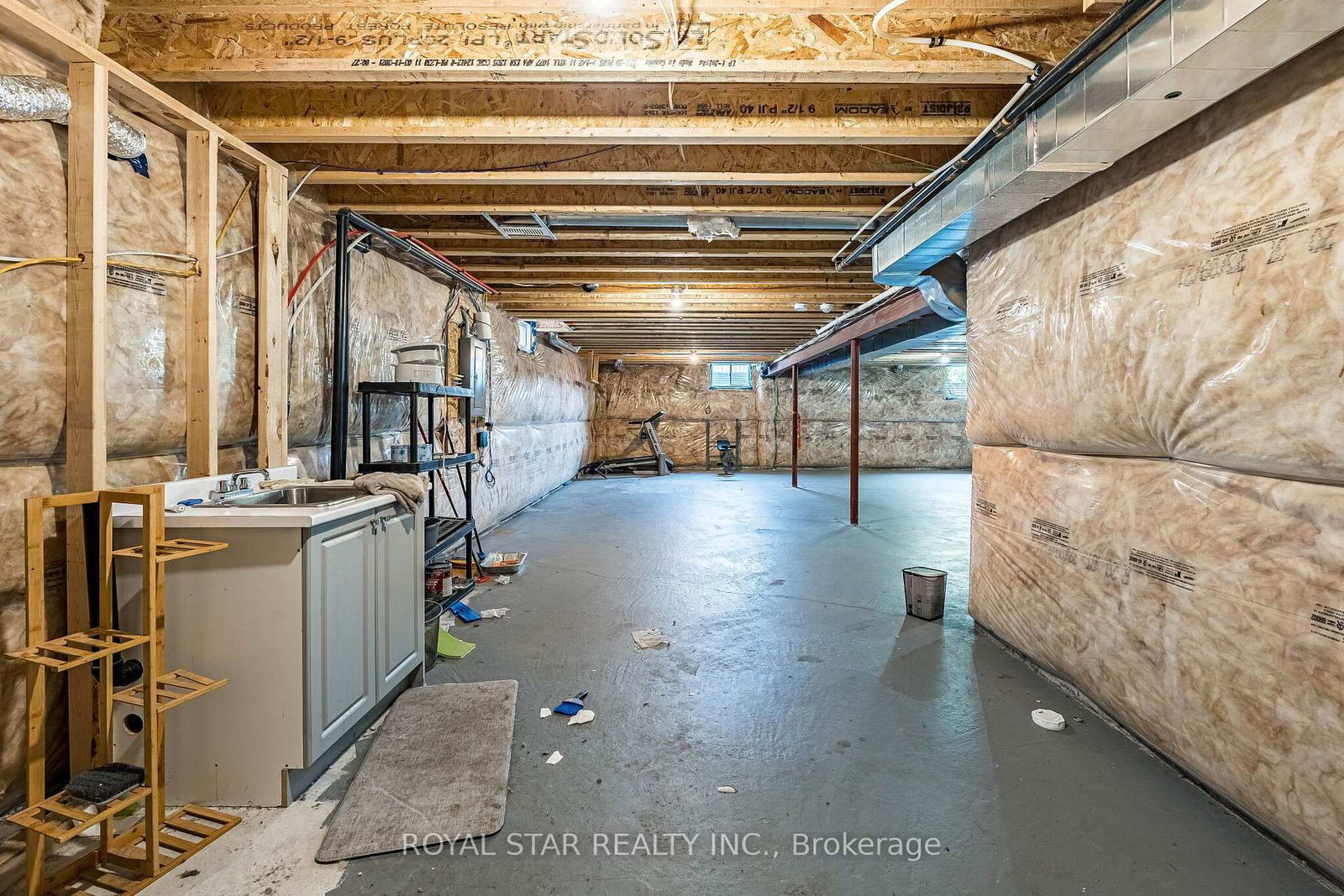 249 Fleetwood Drive • Oshawa, ON photo 42