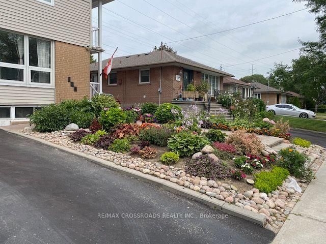 2nd Fl - 134 Sedgemount Drive
