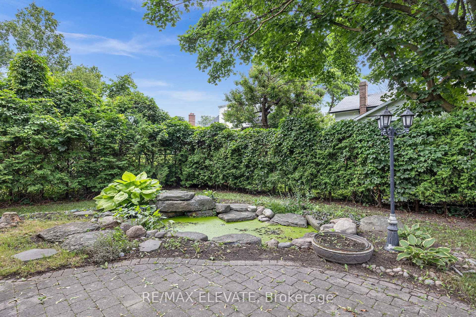 163 Brunswick Court • Oshawa, ON photo 39