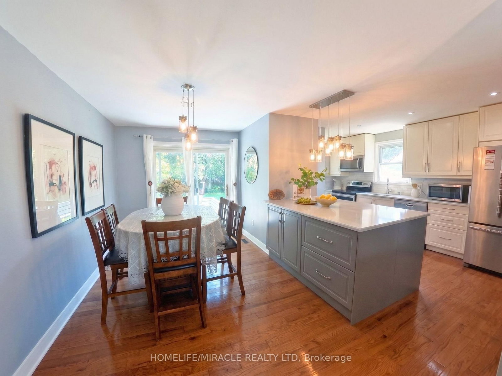 113 Pontiac Avenue • Oshawa, ON photo 9