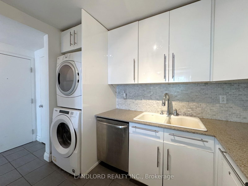 B - 1175 Queen Street E