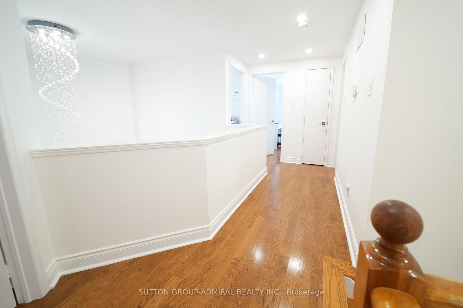 33 Wilderness Drive • Toronto, ON photo 23