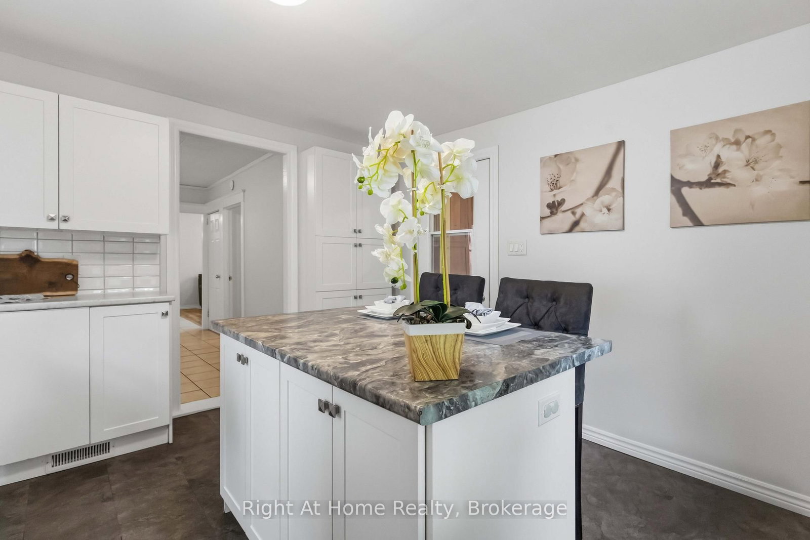 127 Montrave Avenue • Oshawa, ON photo 12
