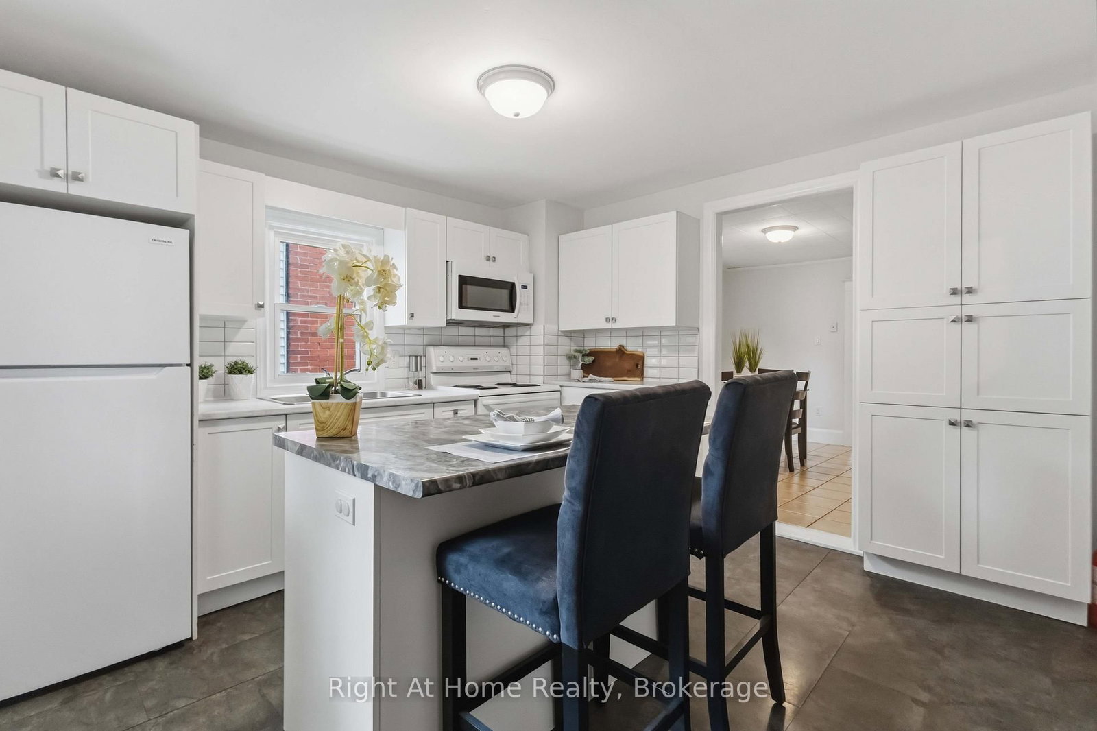 127 Montrave Avenue • Oshawa, ON photo 15