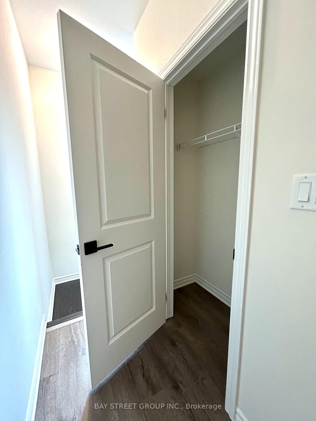 614 - 1034 Reflection Place 4