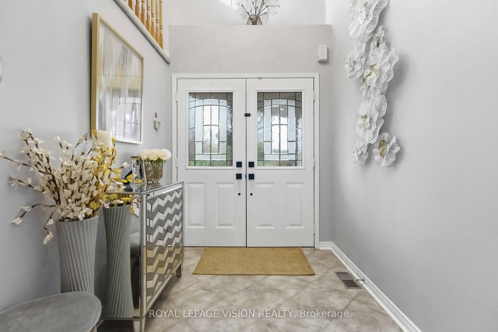55 Medland Avenue E • Whitby, ON photo 10