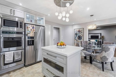 55 Medland Avenue E • Whitby, ON photo 6