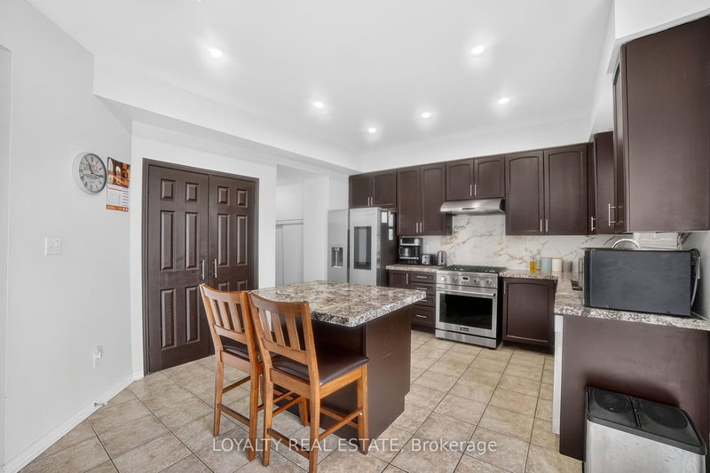 5 Southam Ajax,ON L1Z 1R6 — Photo 10