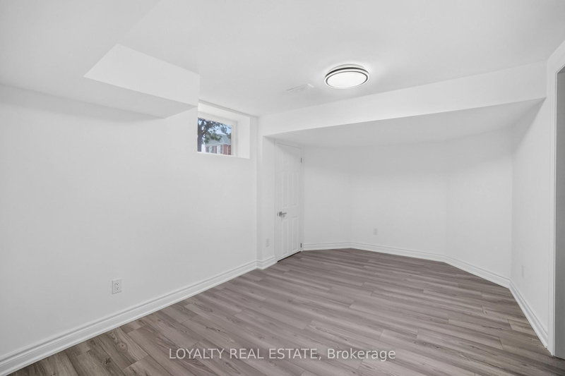 5 Southam Ajax,ON L1Z 1R6 — Photo 27