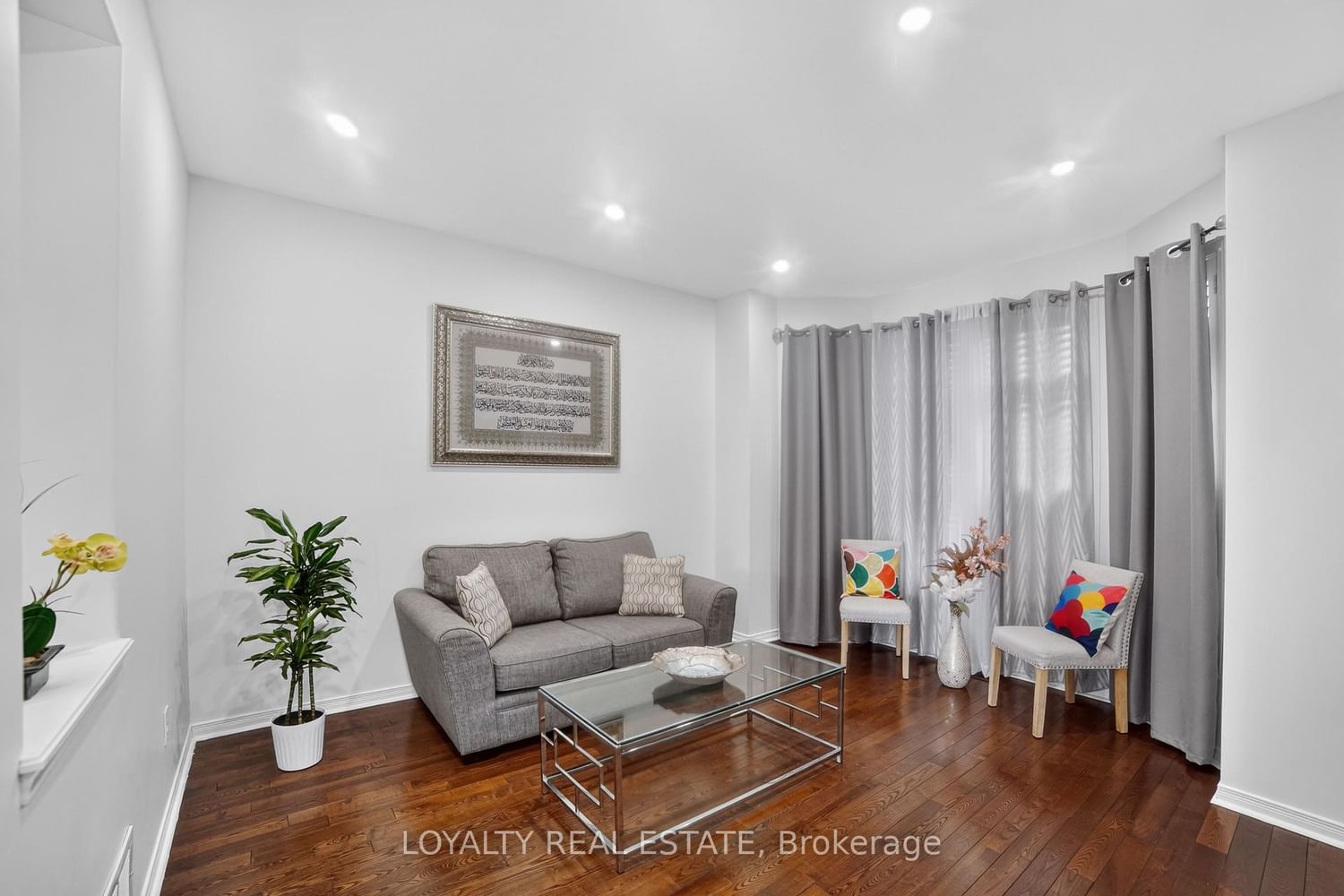 5 Southam Ajax,ON L1Z 1R6 — Photo 4