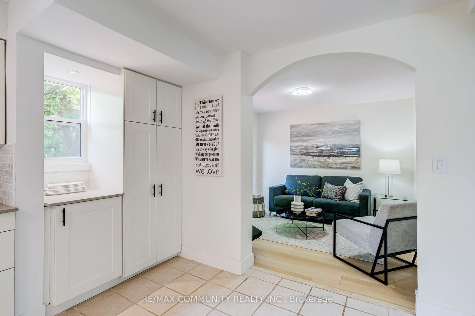 90 Euclid Avenue • Toronto, ON photo 18