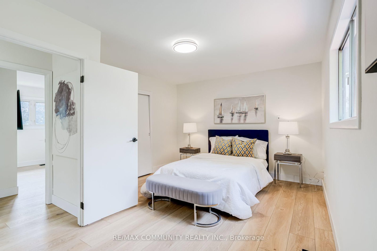 90 Euclid Avenue • Toronto, ON photo 23