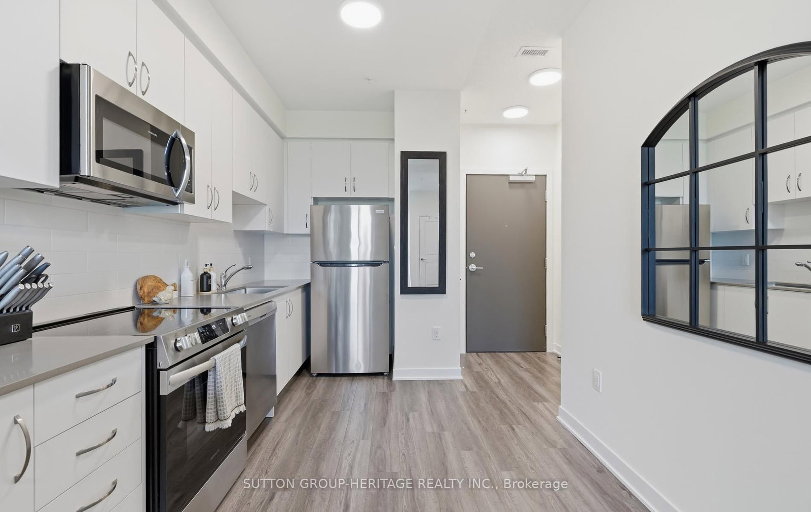 385 Arctic Red Drive • #402 • Oshawa, ON photo 10