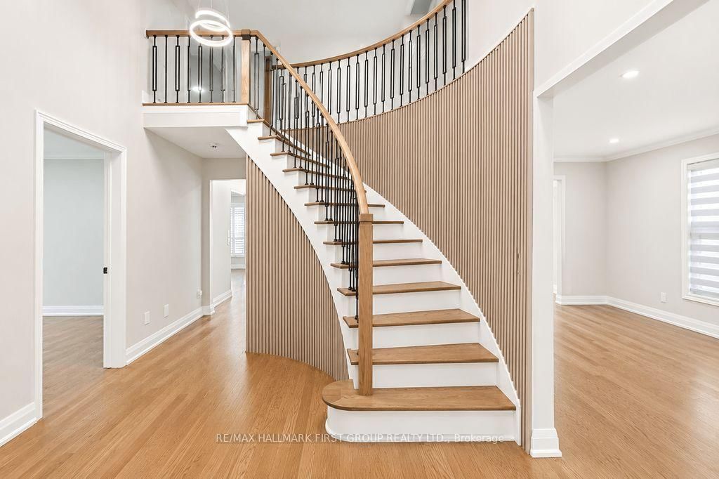 1818 Dencourt Drive • Pickering, ON photo 23