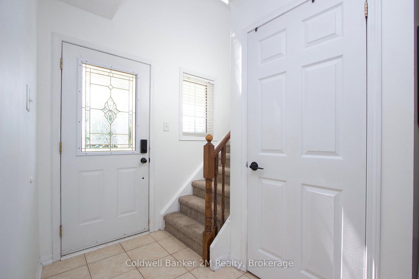 10 Eldad Drive • Clarington, ON photo 4