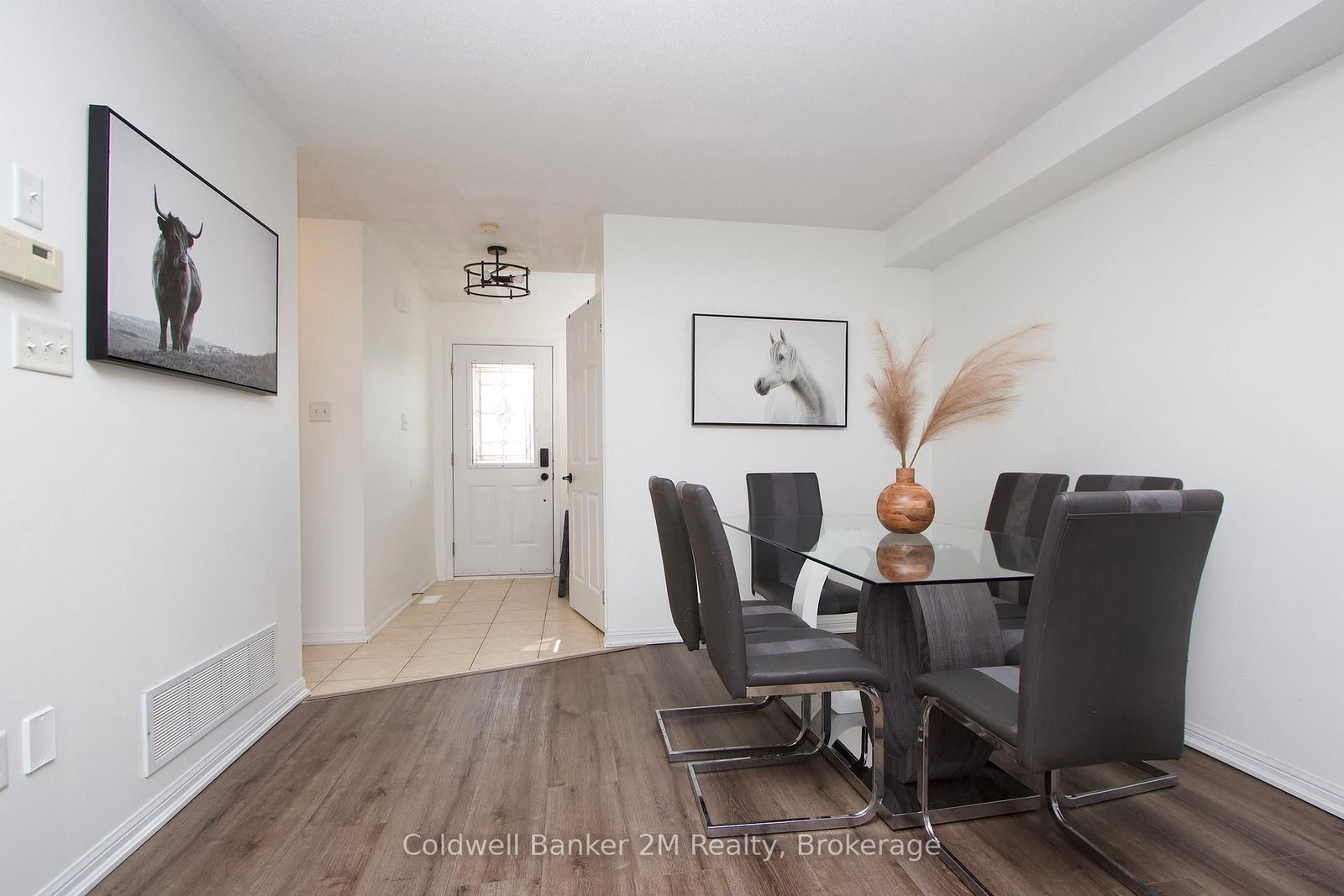 10 Eldad Drive • Clarington, ON photo 9