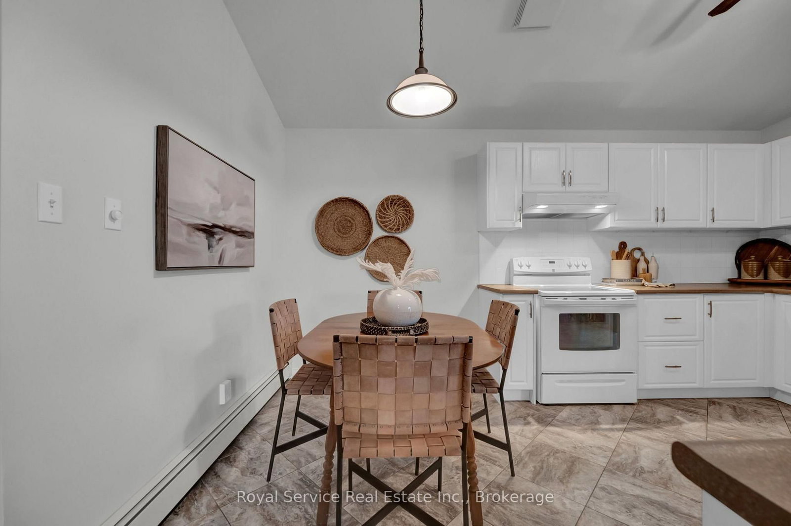 33 Mallory Street • Clarington, ON photo 14