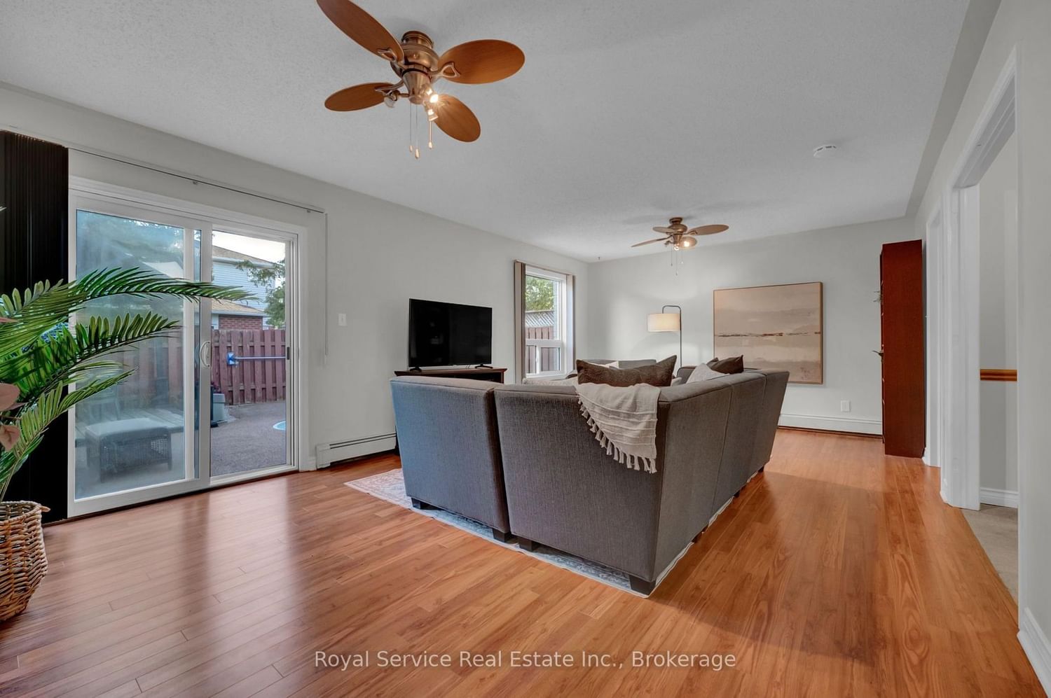 33 Mallory Street • Clarington, ON photo 23