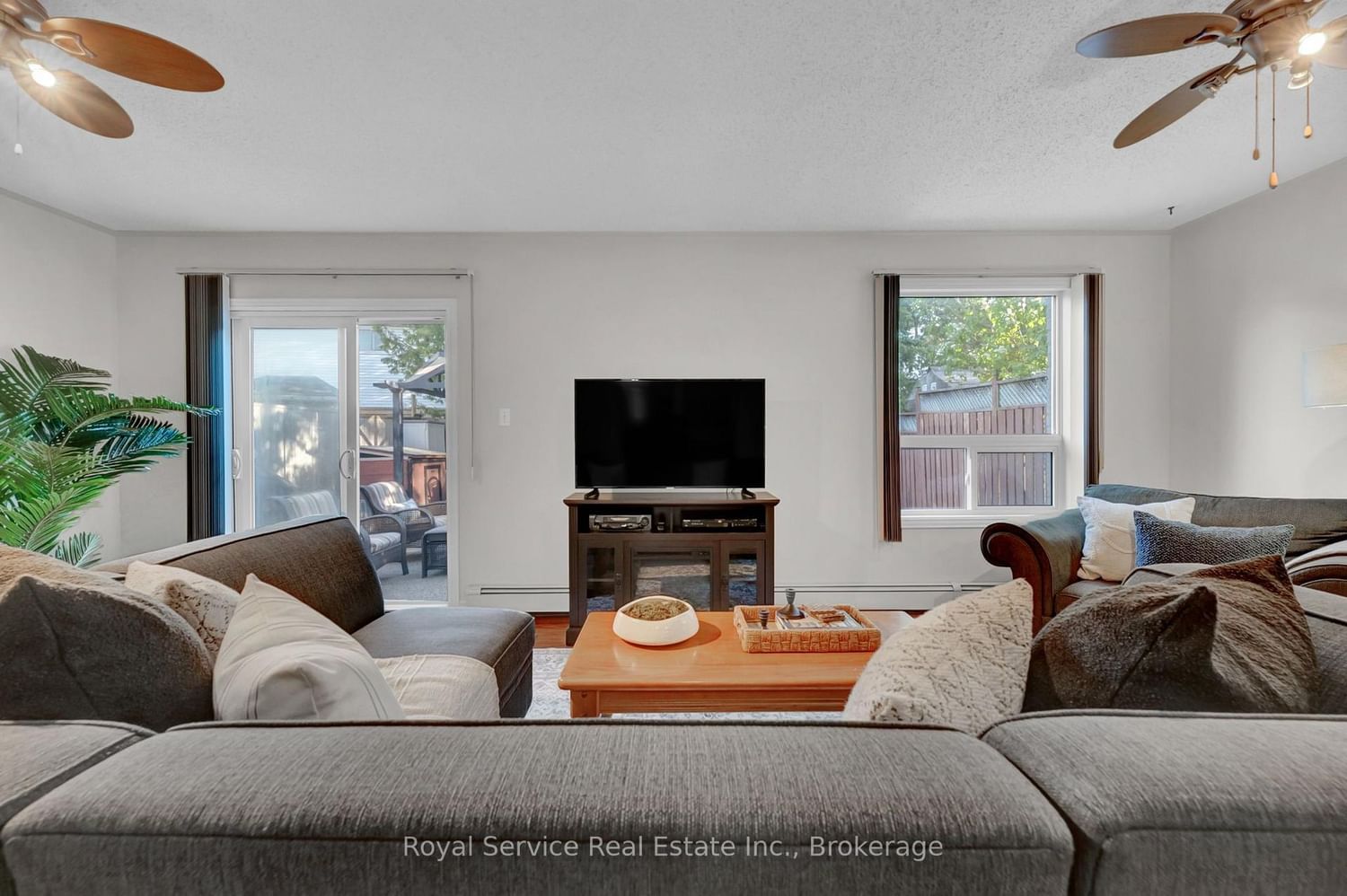 33 Mallory Street • Clarington, ON photo 26