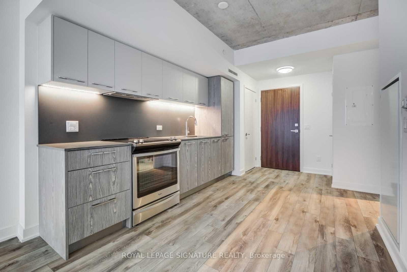 512 - 30 Baseball Place