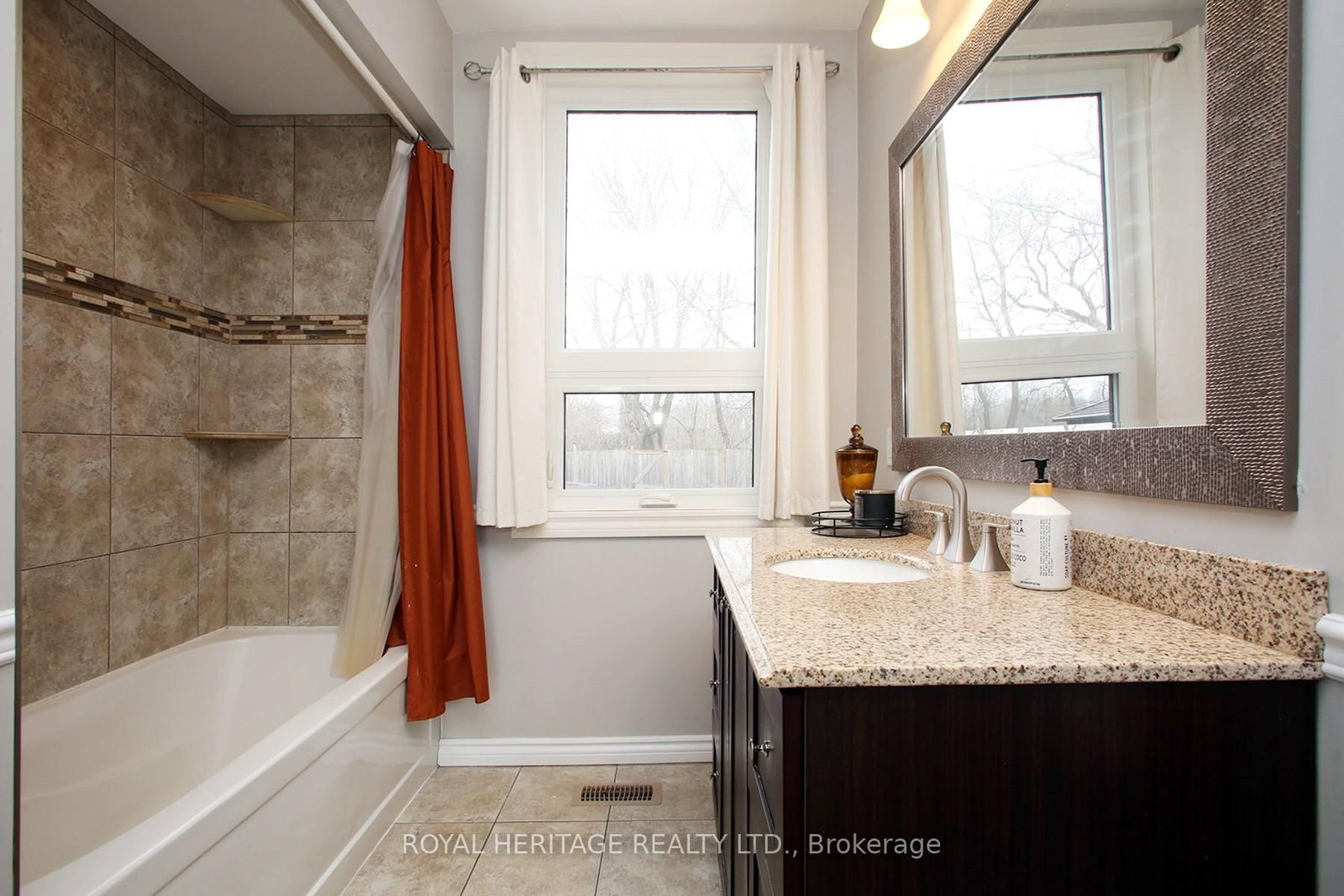 164 Kings Hill Lane • Clarington, ON photo 15