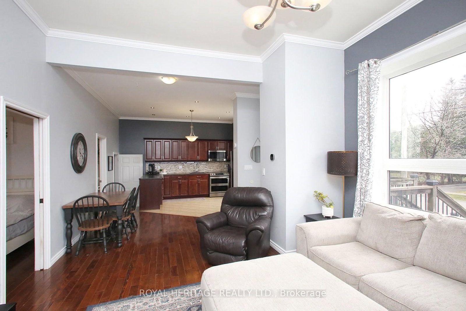 164 Kings Hill Lane • Clarington, ON photo 5