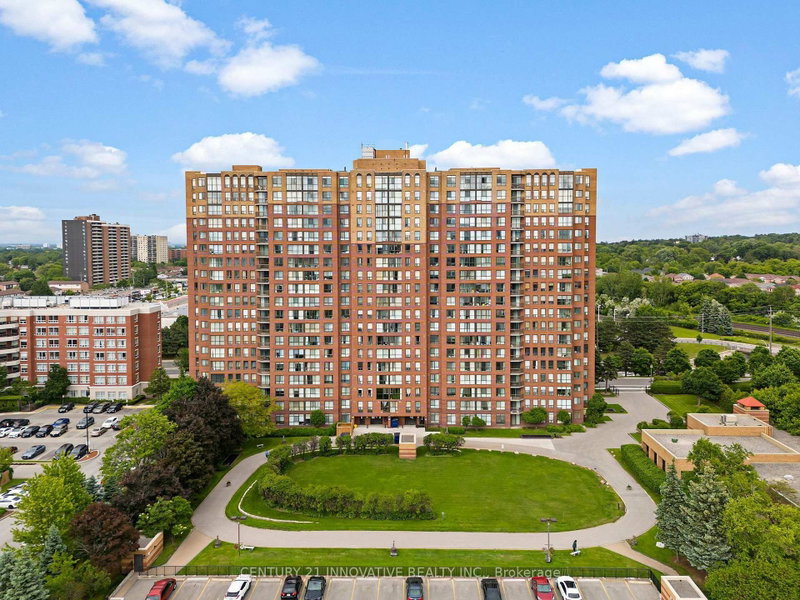 1702 - 330 Mccowan Road
