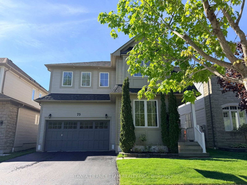 75 Robert Attersley Drive E