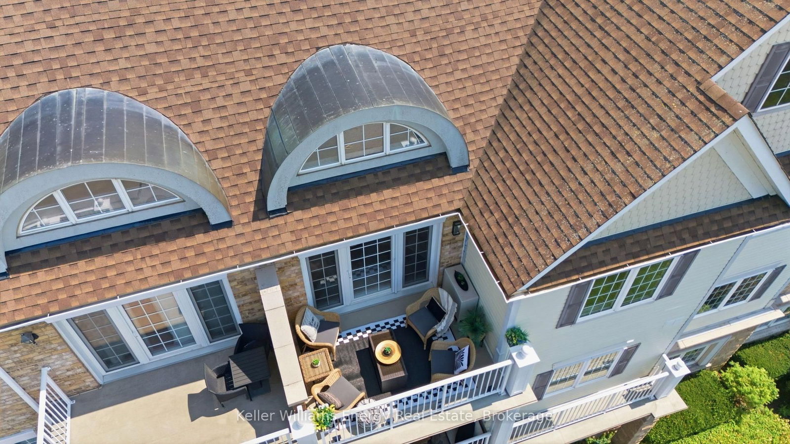 395 LAKEBREEZE Drive • #308 • Clarington, ON photo 29