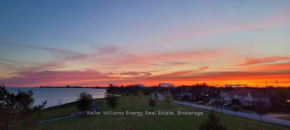 395 LAKEBREEZE Drive • #308 • Clarington, ON photo 47