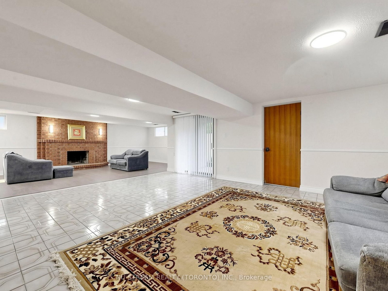 117 Ambercroft Boulevard N • Toronto, ON photo 31