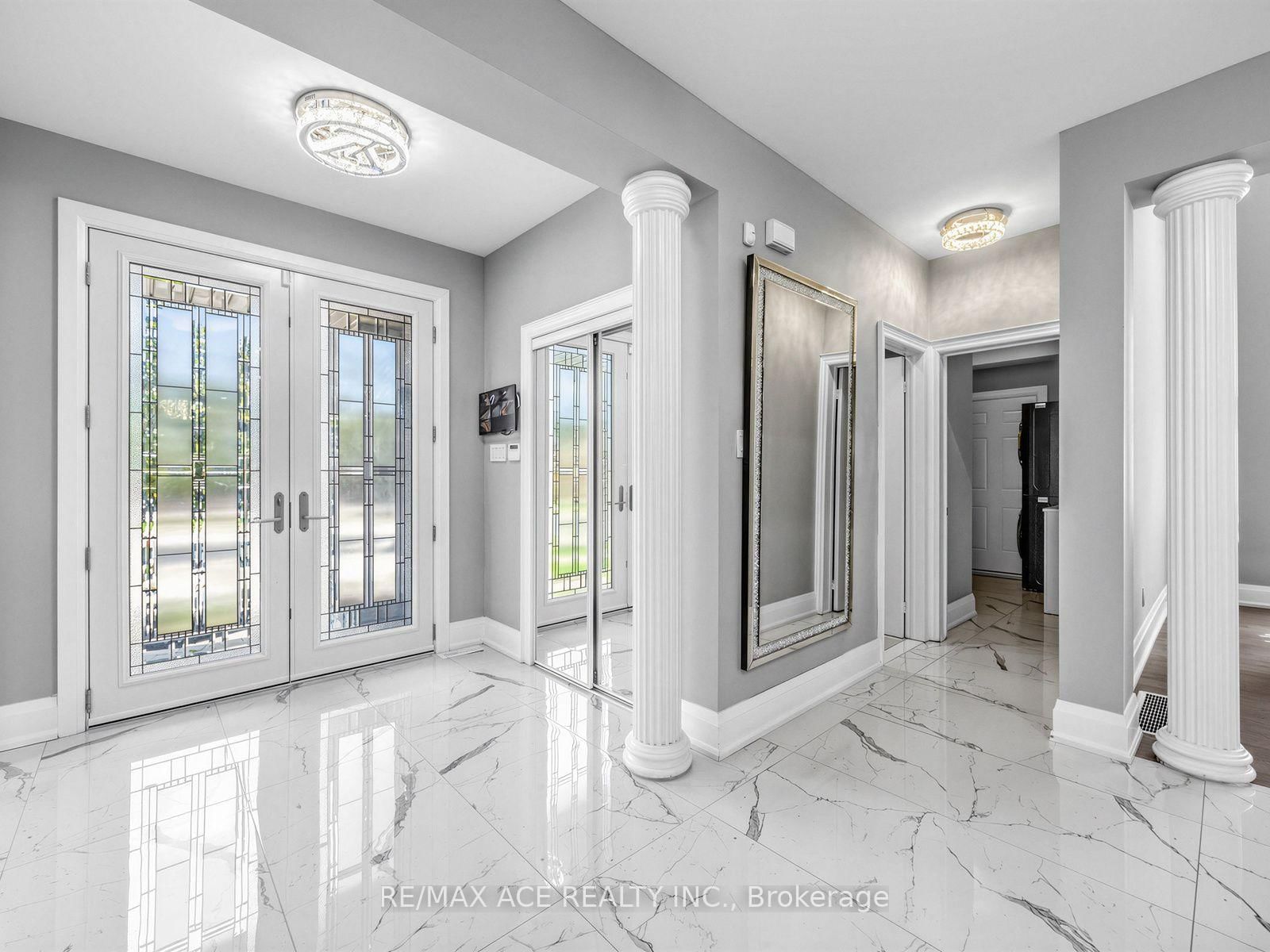 2396 Southcott Road • Pickering, ON photo 5
