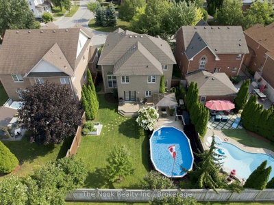 41 Dopp Crescent